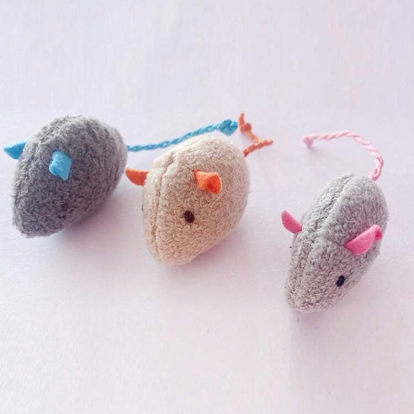 Yoinkin Soft Plush Mouse Cat Toy Trio (3-Pack)
