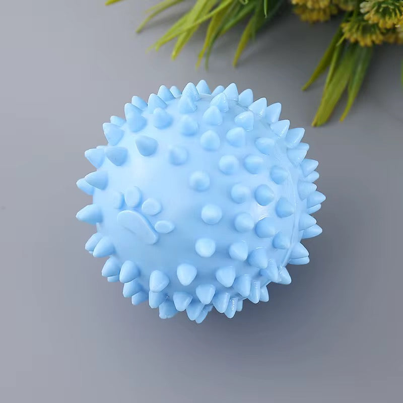 Yoinkin Soft Spiky Chew Ball